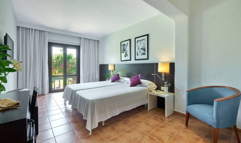Double deluxe room Hotel Boutique Bon Repos - Adults Only Santa Ponsa Double deluxe room Hotel Boutique Bon Repos - Adults Only Santa Ponsa
