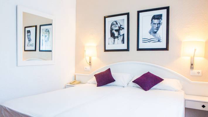 Habitación doble estándar Hotel Boutique Bon Repos - Adults Only Santa Ponsa Habitación doble estándar Hotel Boutique Bon Repos - Adults Only Santa Ponsa